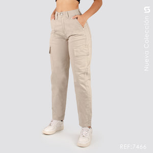 Pantalón Mom Fit Cargo Tiro Alto S7466