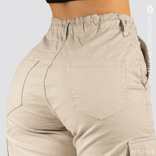 Cargar imagen en el visor de la galería, Pantalón Mom Jeans Cargo Tiro Alto S7524