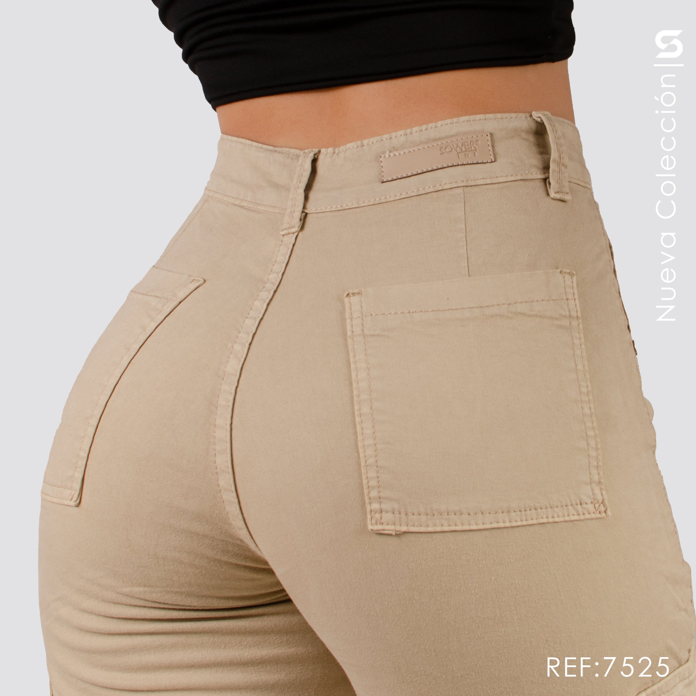 Pantalón Mom Fit Cargo Tiro Alto S7525