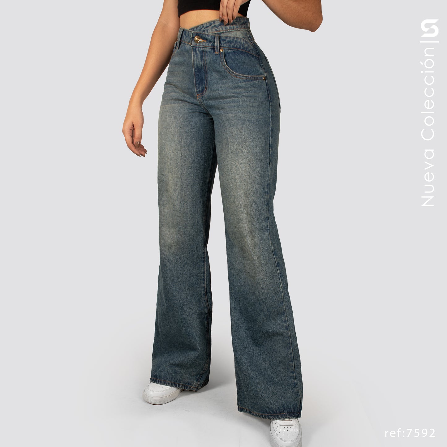 Jeans Mom Flare Rigido Tiro Alto S7592