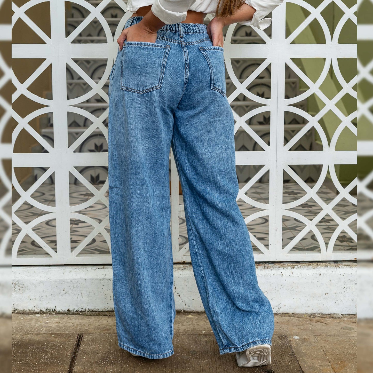 Jeans Mom Flare Rigido Tiro Alto S7584