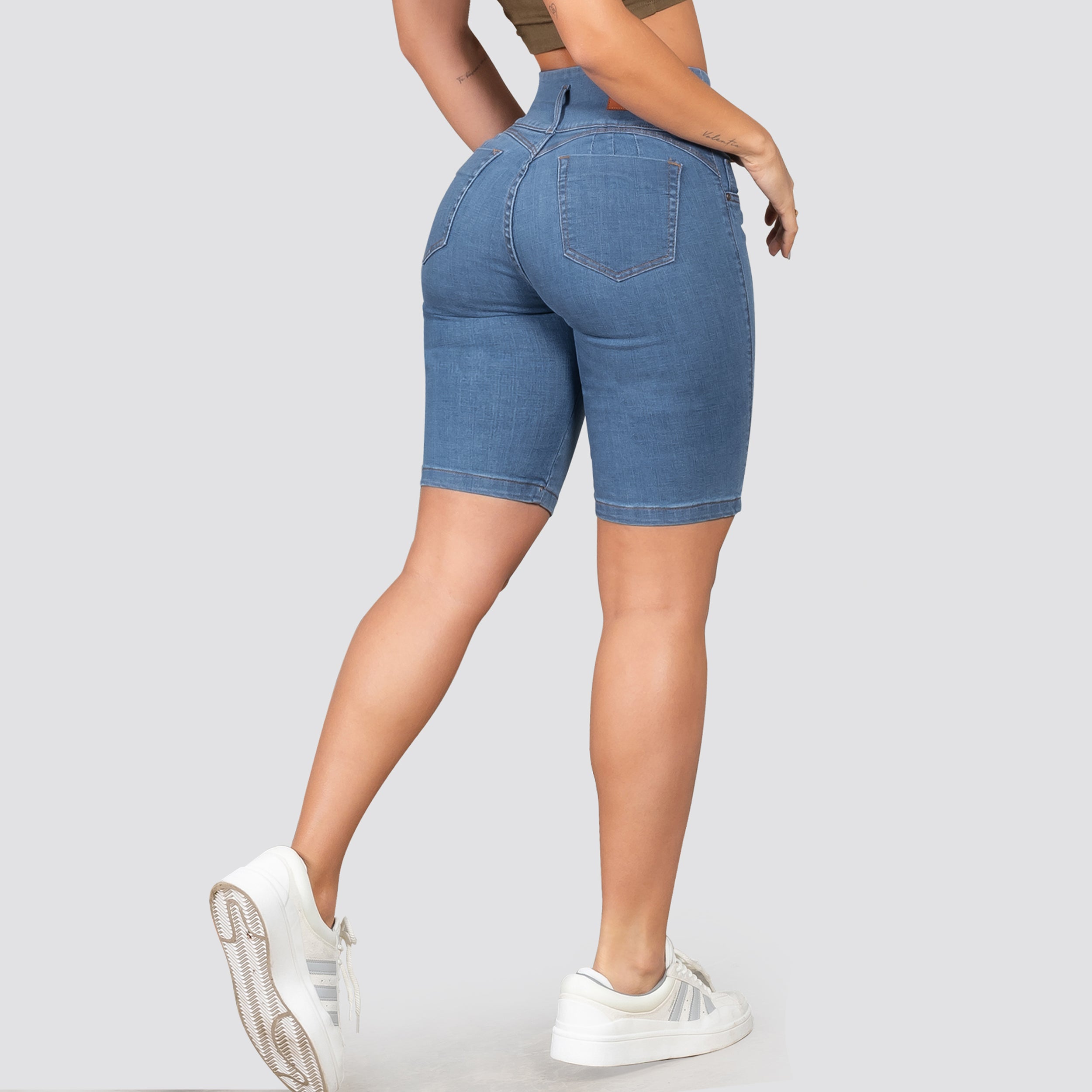 Torero control de abdomen claro 2017